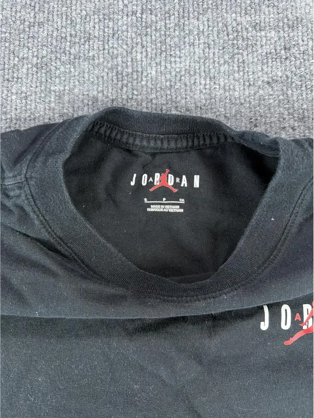 Air‎ Jordan Nike Red Black T-Shirt Small - Basketball, Activewear